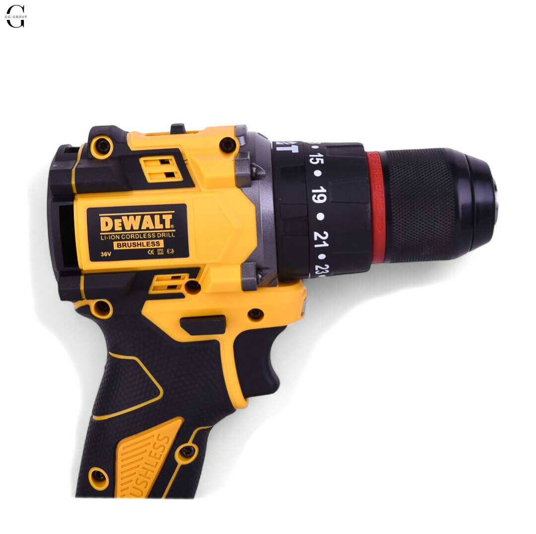 Шуруповерт DeWALT 36V Бесщеточный + 2 АКБ 2Ah + Металлический патрон + Набор инструментов
